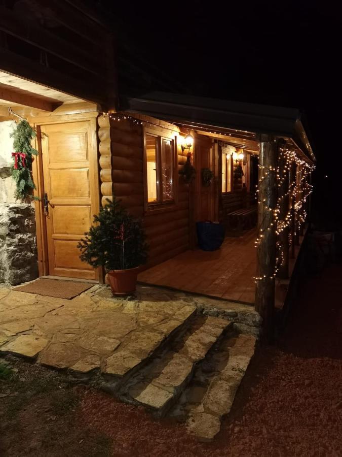 Koliba 30Svibnja Villa Perusic Eksteriør billede