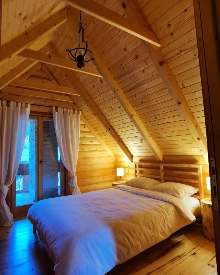 Koliba 30Svibnja Villa Perusic Eksteriør billede